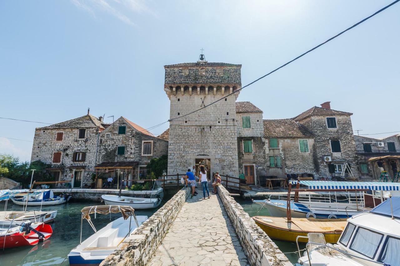 Kike Apartment Kaštela Kültér fotó