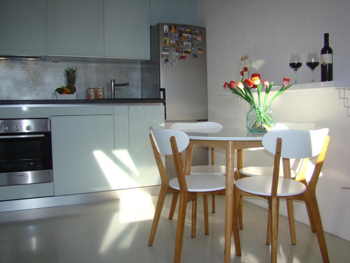 Kike Apartment Kaštela Szoba fotó