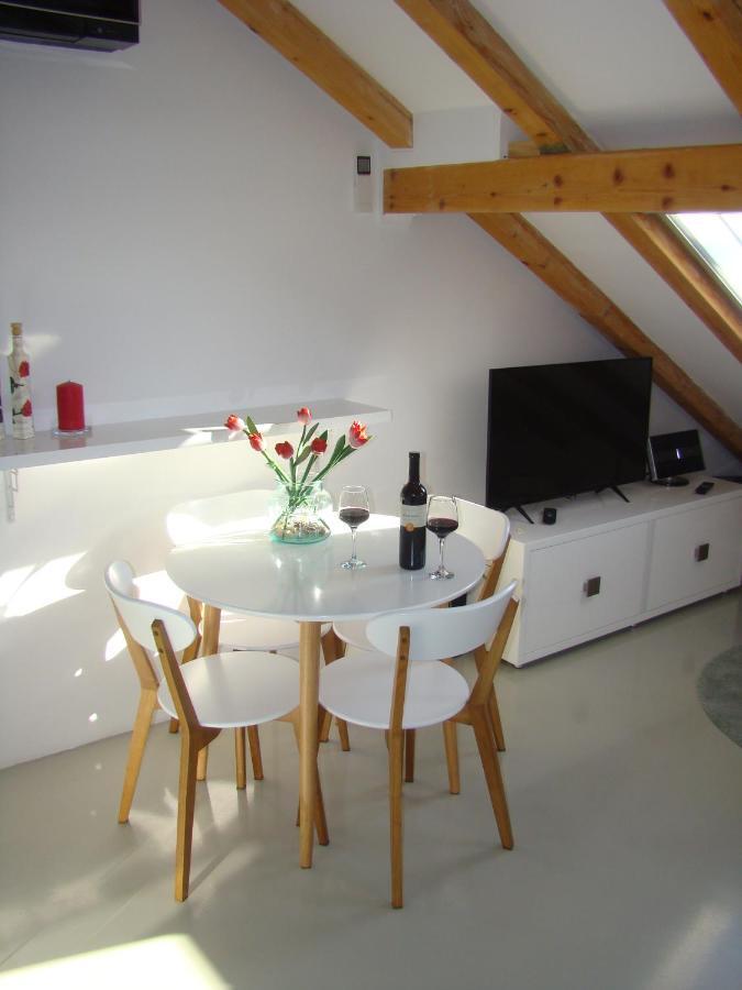 Kike Apartment Kaštela Szoba fotó